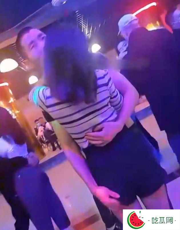 重庆望江楼舞厅莎莎舞极品妹子精选合集-吃瓜网